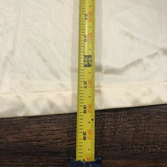 Vanity Fair Women Size Small Sheer Yellow Short Sleeve Button Front Nylon Robe - Picture 7 of 12